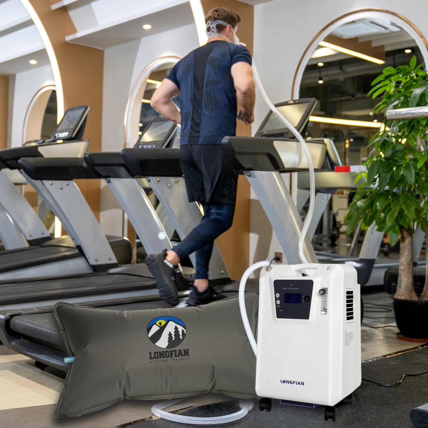 Hypoxic Generator with Low Concentration Equipped with Both Hypoxic and Oxyge Outlets to Cater to Diverse User Needs